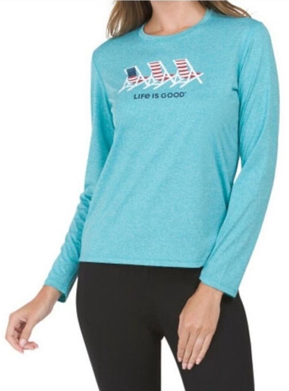Life is Good Long Sleeve Performance Shirt Beach Chair Americana Flag Small
